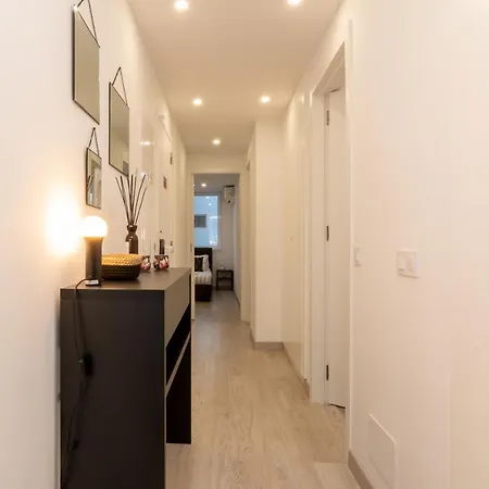 Stylish W/ River View By Lovelystay Apartamento