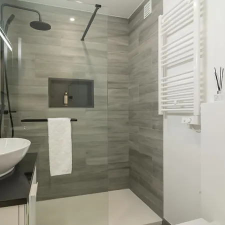 Stylish W/ River View By Lovelystay Appartamento Oeiras