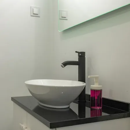 Stylish W/ River View By Lovelystay Appartamento Oeiras
